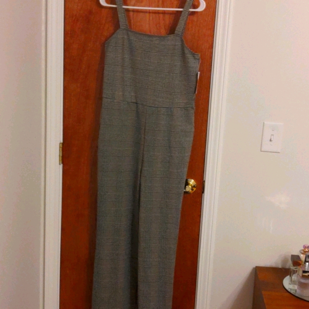 Printed Sanctuary Jumpsuit in Size Large